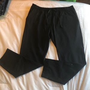 Lululemon dance studio jogger